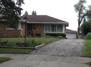 1826 E Evergreen St, Wheaton, IL 60187