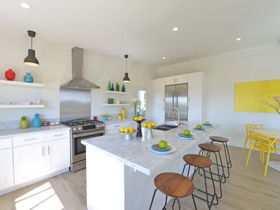 2688 Banbury Pl, Los Angeles, CA, 90065