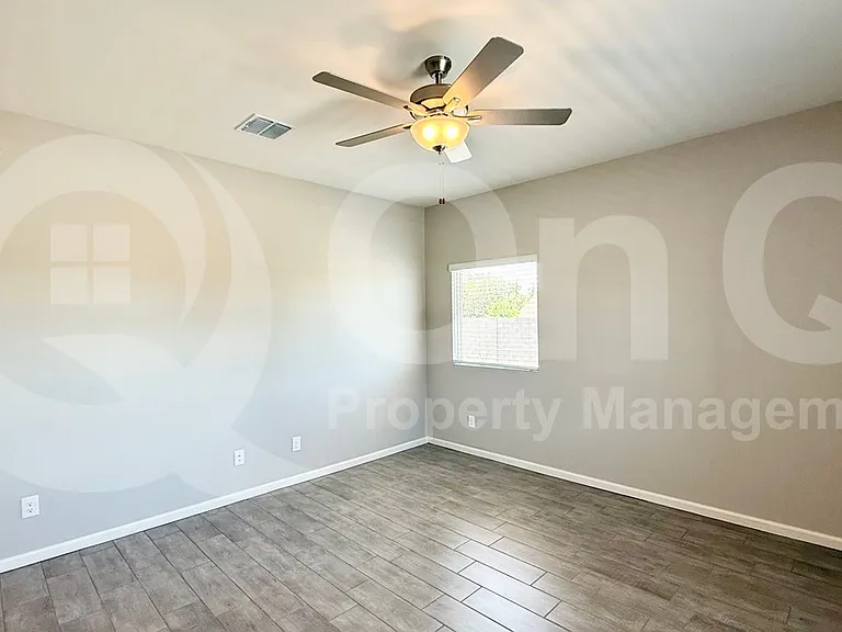 733 E Commonwealth Ave #24 — Photo 4