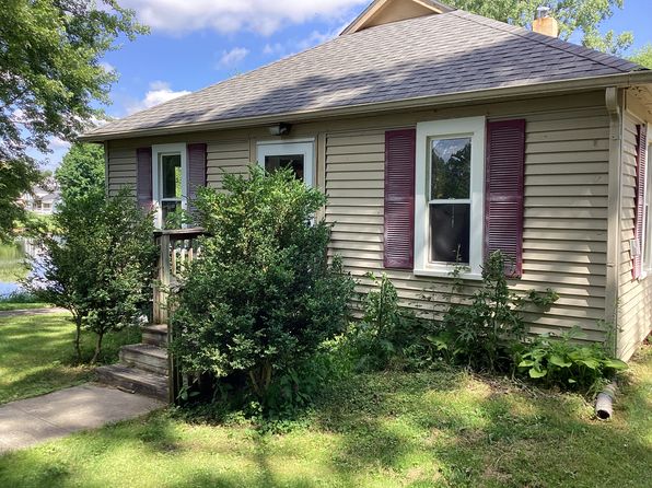 140 W High St