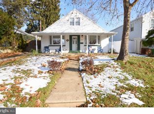 905 Loney St, Philadelphia, PA 19111