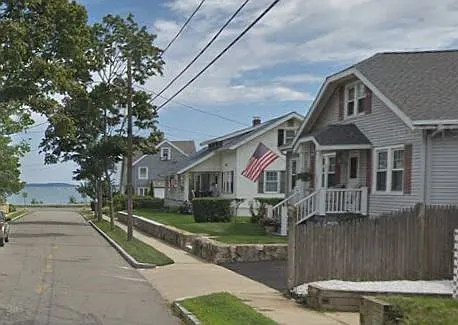 71 Ocean St