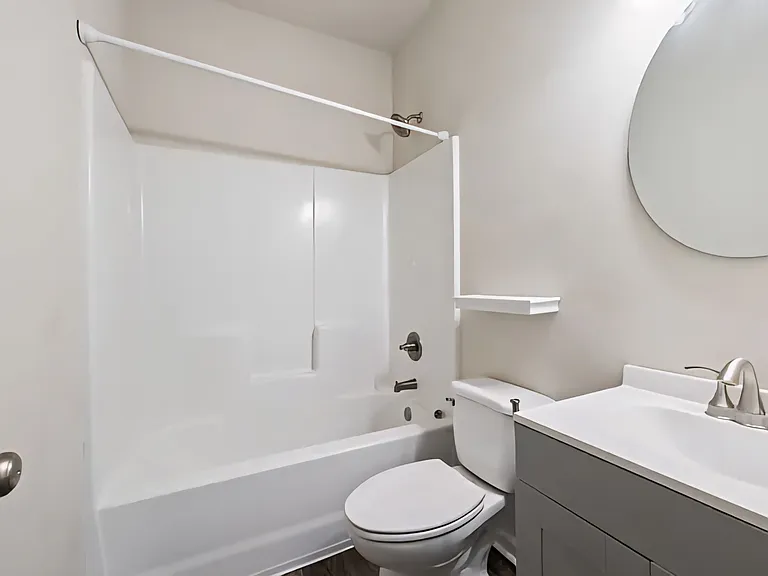 Springhill Apartments — Photo 9