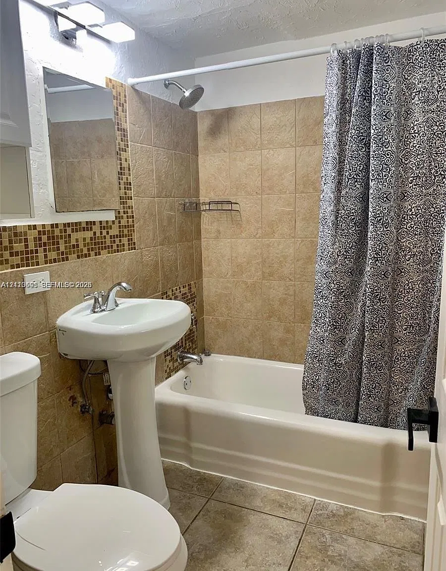 1610 River Place Condo — Photo 4
