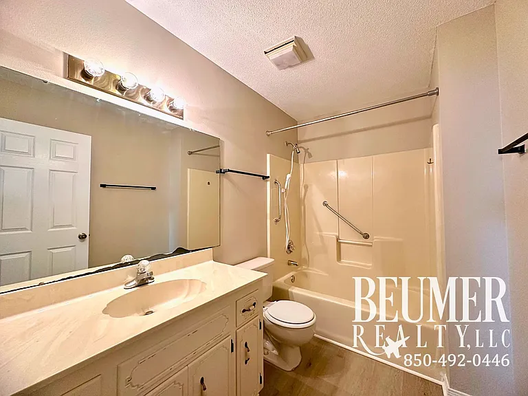 5027 Shoshone Dr — Photo 24