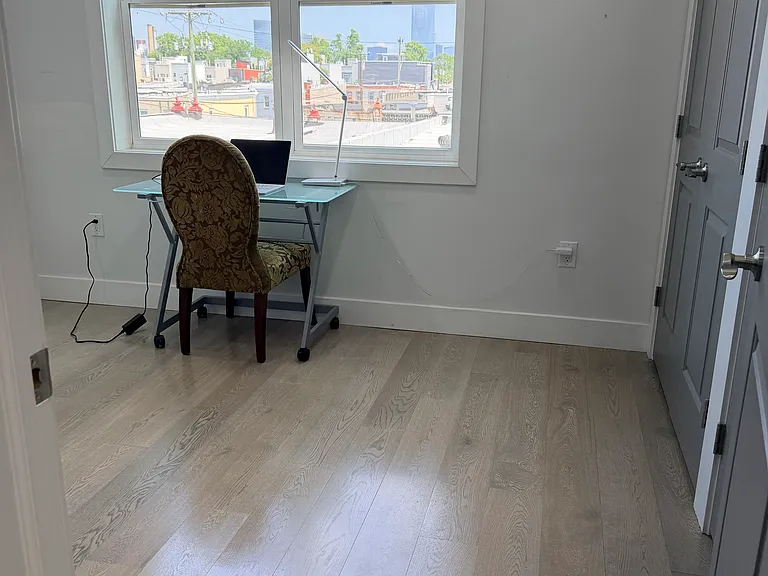 2239 Tasker St — Photo 46