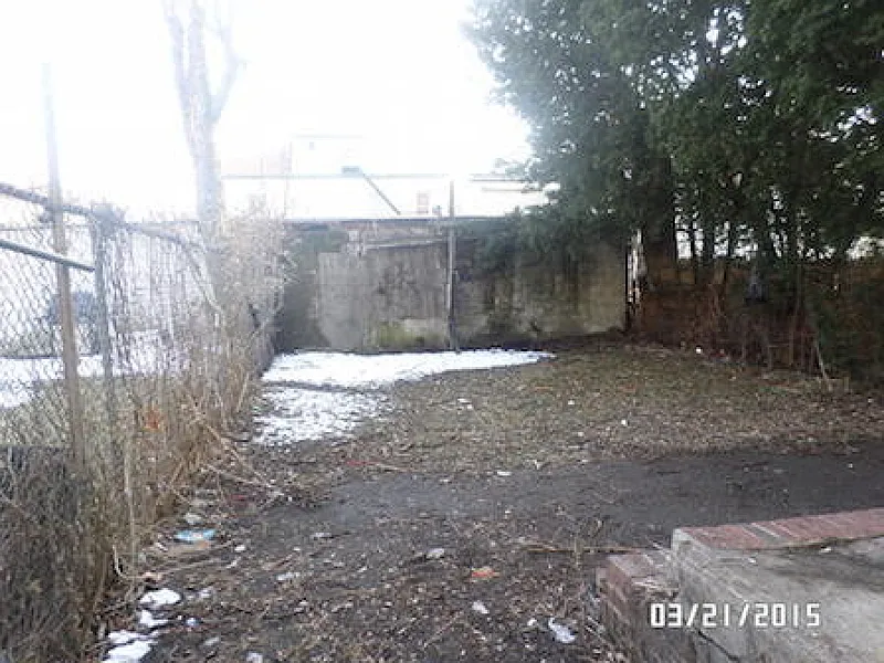 280 Ellison St photo 1