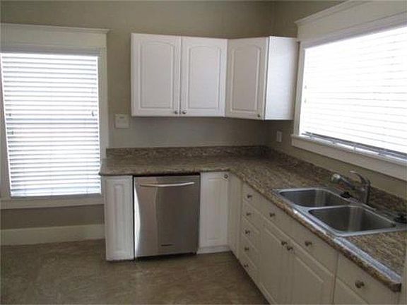 2nd image of 459 W Highland Ave