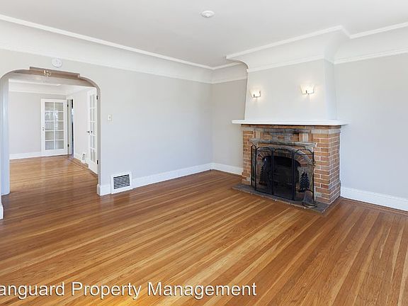 4th image of 722 Madrid St
