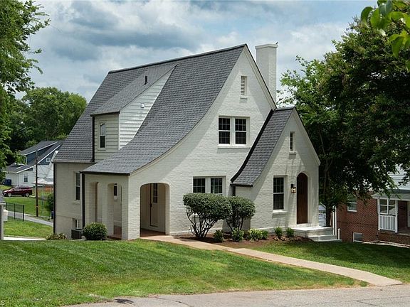 5th image of 104 West St
