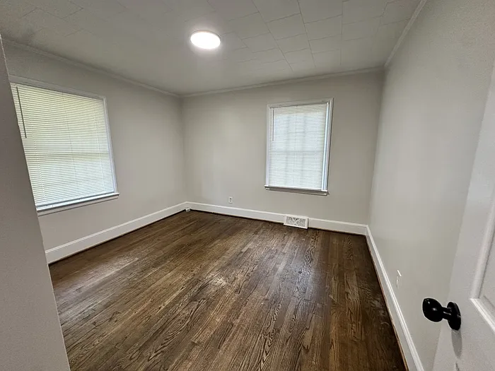1300 Westwood St — Photo 8