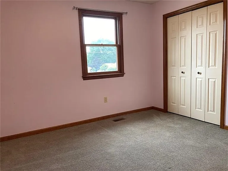 102 Park Dr #B — Photo 13