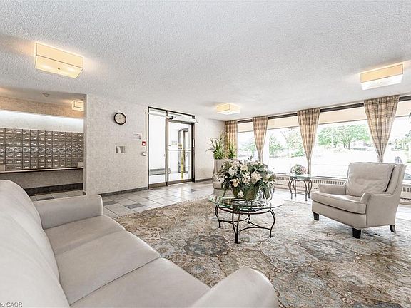 4th image of 65 Westmount Rd N #910