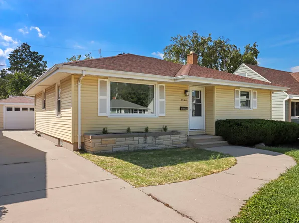 7948 24th Ave, Kenosha, WI 53143