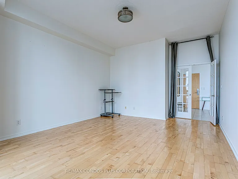 65 Bremner Blvd #5303 — Photo 23