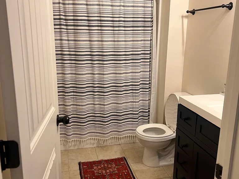 1820 Jardin Ct — Photo 7