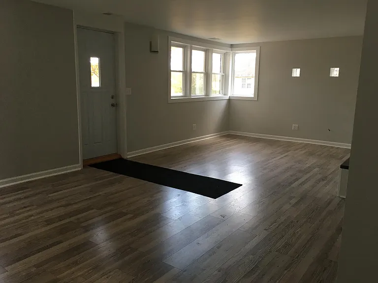 5115 Jackson Rd — Photo 2