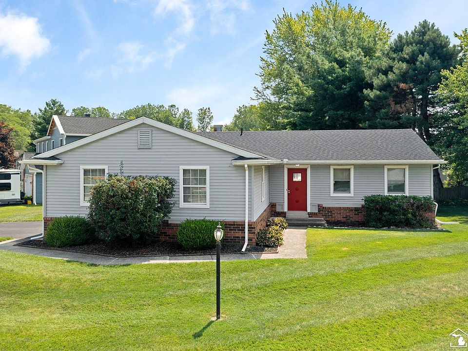 1st image of 7576 Chapelview Ct