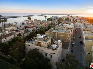 145 Channel Pointe Mall, Marina Del Rey, CA 90292