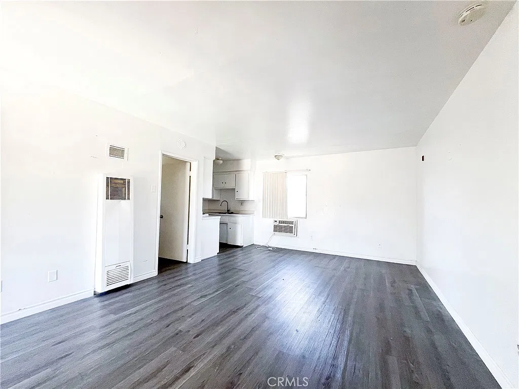 1 bed, 800 sqft, $1,750 — Photo 4
