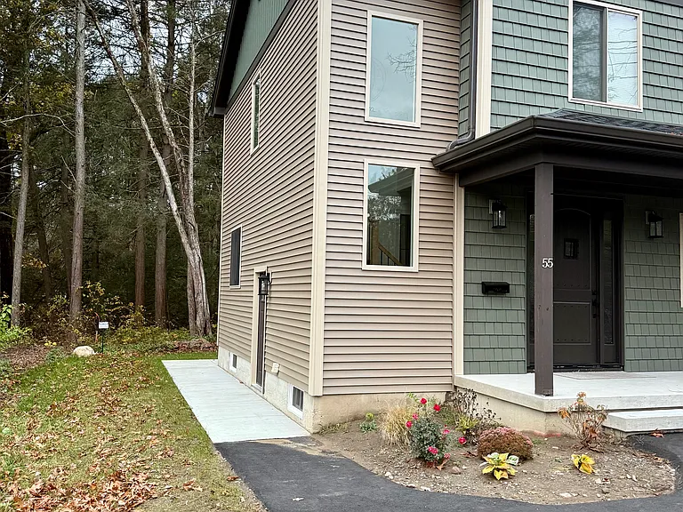 55 Foster Rd #B — Photo 17