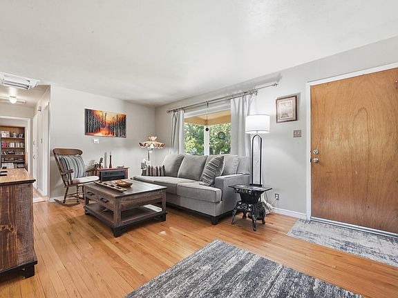 5th image of 1234 Bonito Ave