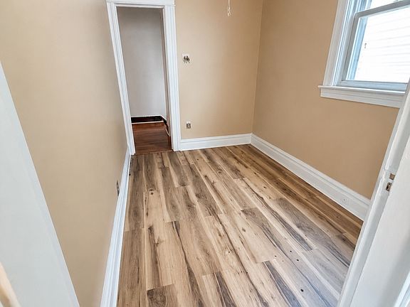 5th image of 74 W 6th St Floor 2