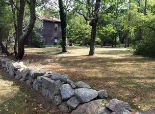 82 Fearing Hill Rd, West Wareham, MA 02576