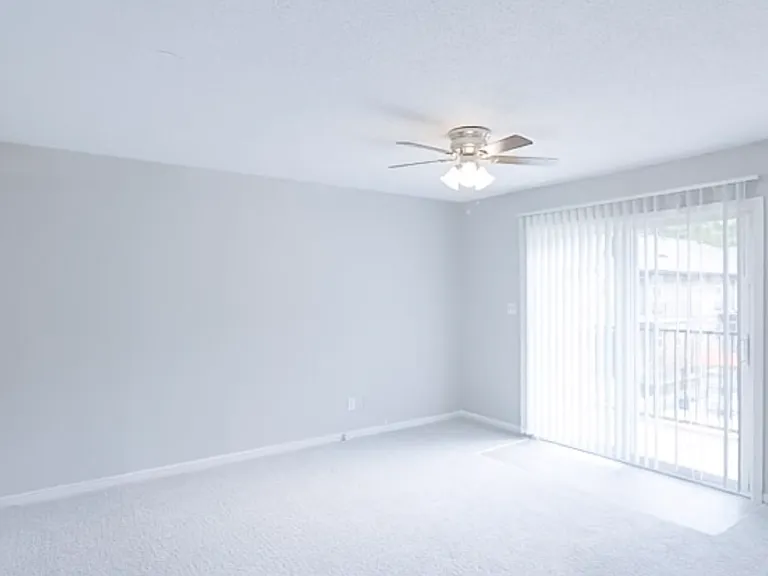 Hampton Hall | Comfort, Convenience, & Community All In One — Photo 223