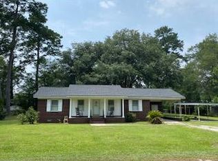 105 Azalea Dr, Walterboro, SC 29488