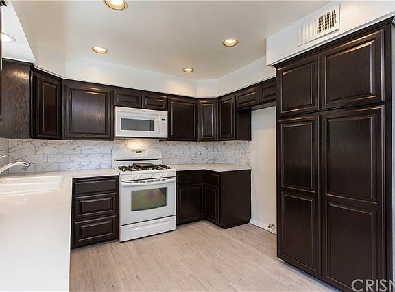 5th image of 9000 Vanalden Ave Unit 159