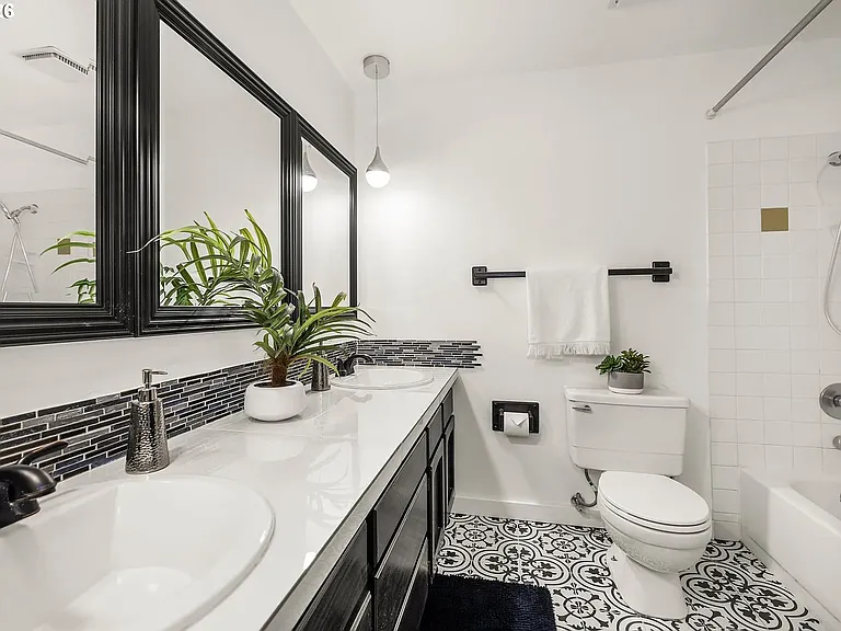 12950 SE Marisa Ct — Photo 11