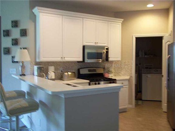 5th image of 1215 Lyndhurst Greens Dr