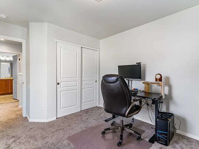 2627 Rock Creek Dr — Photo 20