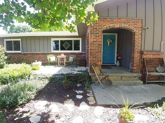 2nd image of 1214 Westchester Dr