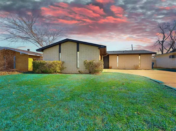 8904 S Hillcrest Dr, Oklahoma City, OK 73159