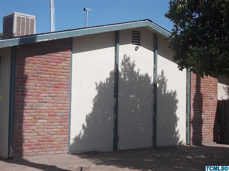 2nd image of 2615 S Bollinger Street