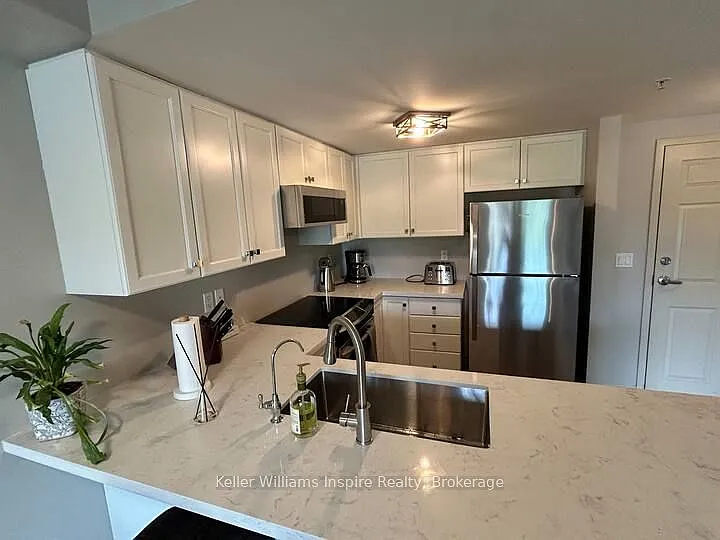 2 bed, $2,650 — Photo 2