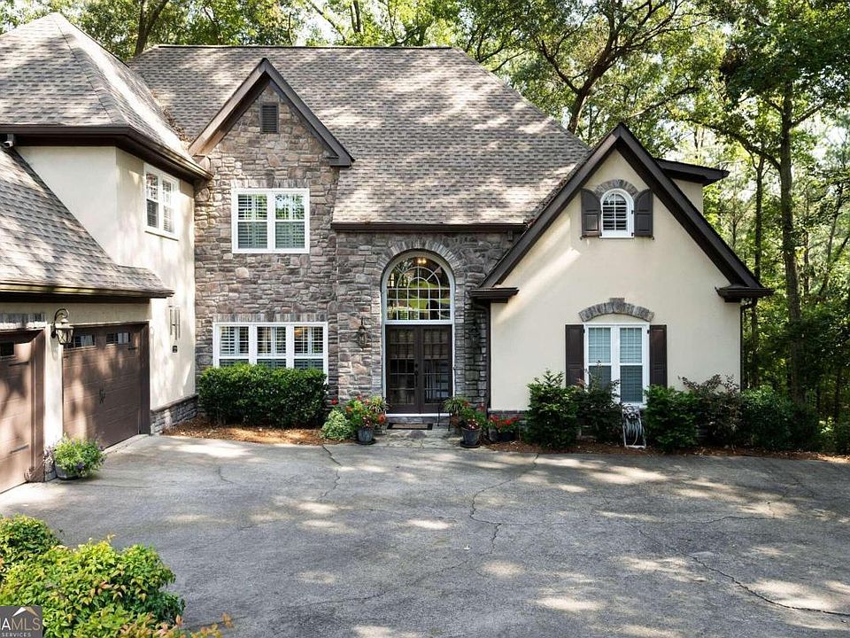 1st image of 3 Avon Ct SE