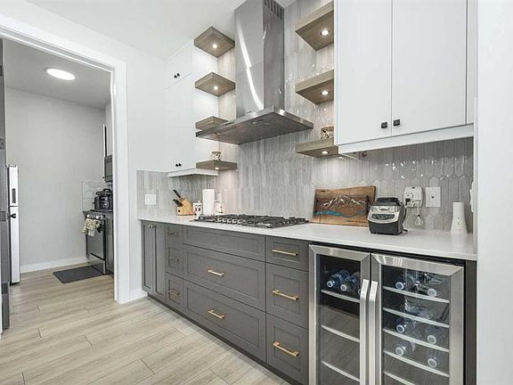 4th image of 181 N Amblehurst Rise NW