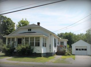 27 Gates St, Keene, NH 03431