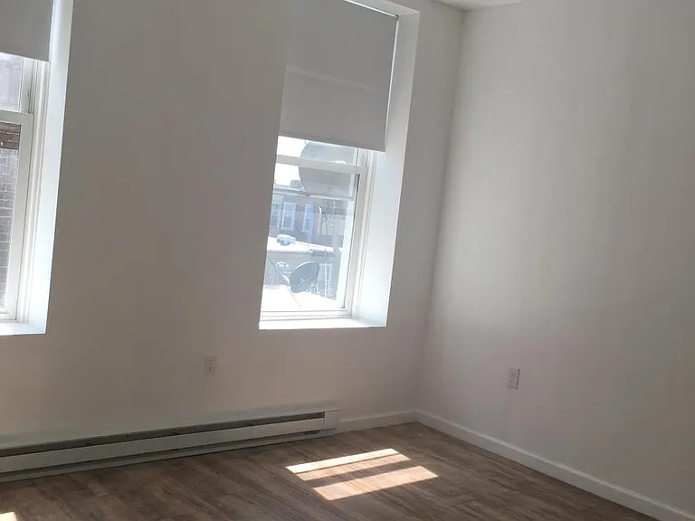 1526 S Broad St #2 — Photo 2