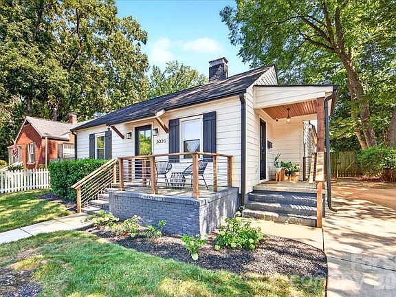 2nd image of 3020 Holt St