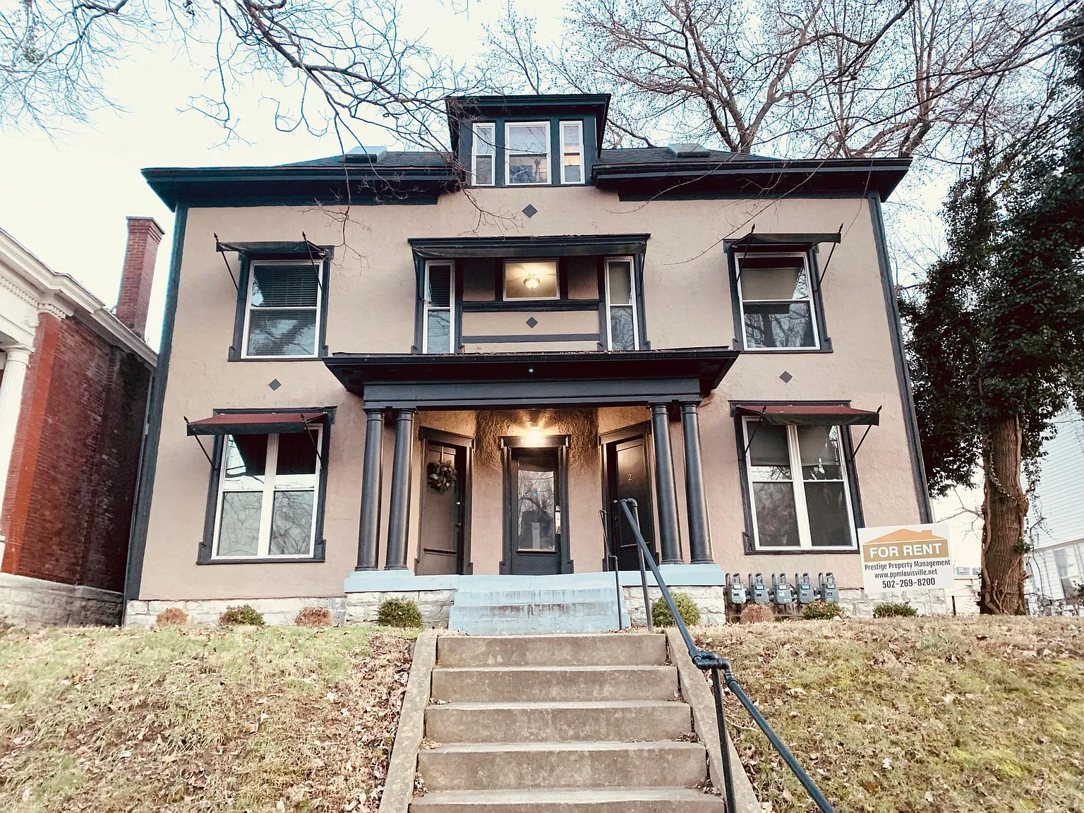 1646 Beechwood Ave — Photo 1