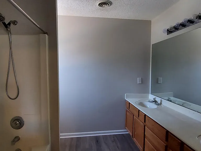 2106 Sapling Ct — Photo 14