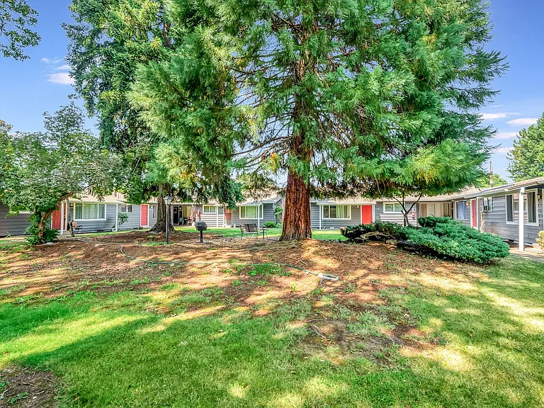 7 Oaks — Photo 22