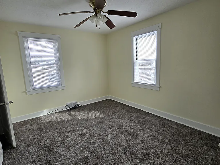 2940 Brevard Ave — Photo 9