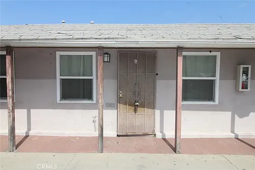 4986 Southern Ave #B Photo 1
