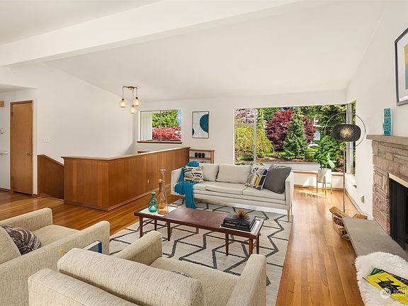 5th image of 12511 SE 52nd Street