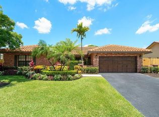 21155 Shady Vista Ln, Boca Raton, FL 33428